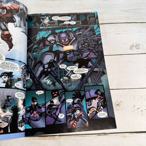 Cable and X-Force Vendetta TPB Marvel NOW! Graphic Novel Hopeless Sandoval 2014 - Picture 7 of 9